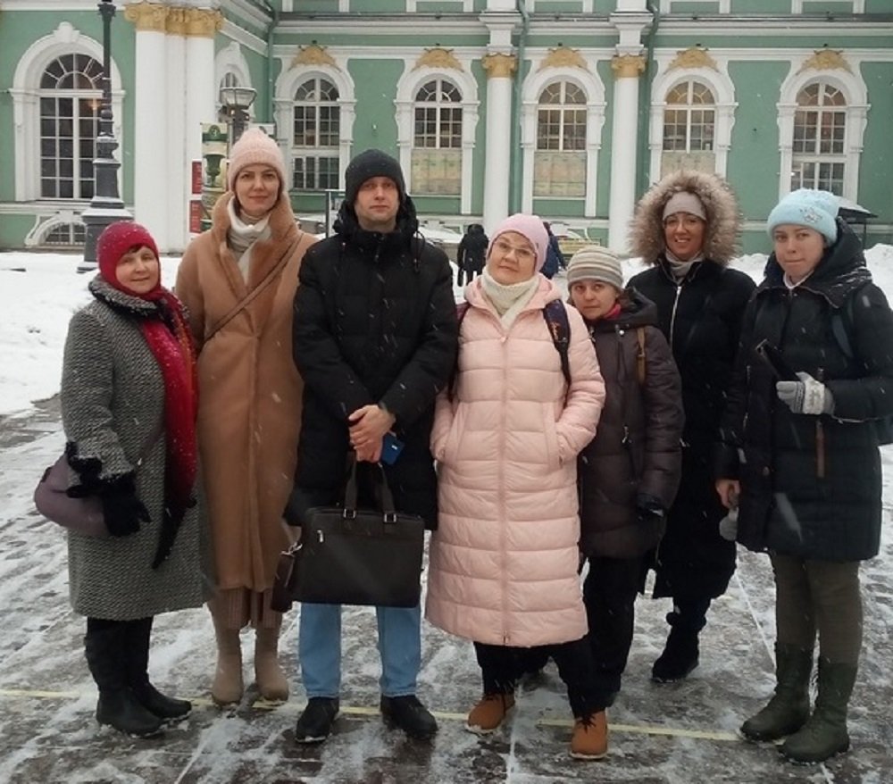 Петербургские активисты сделали попытку «взять Зимний»