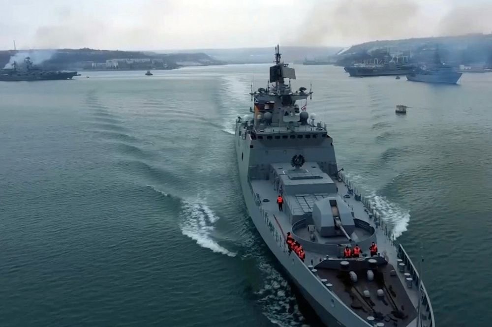 На фоне угроз НАТО на Черноморском флоте начались масштабные учения