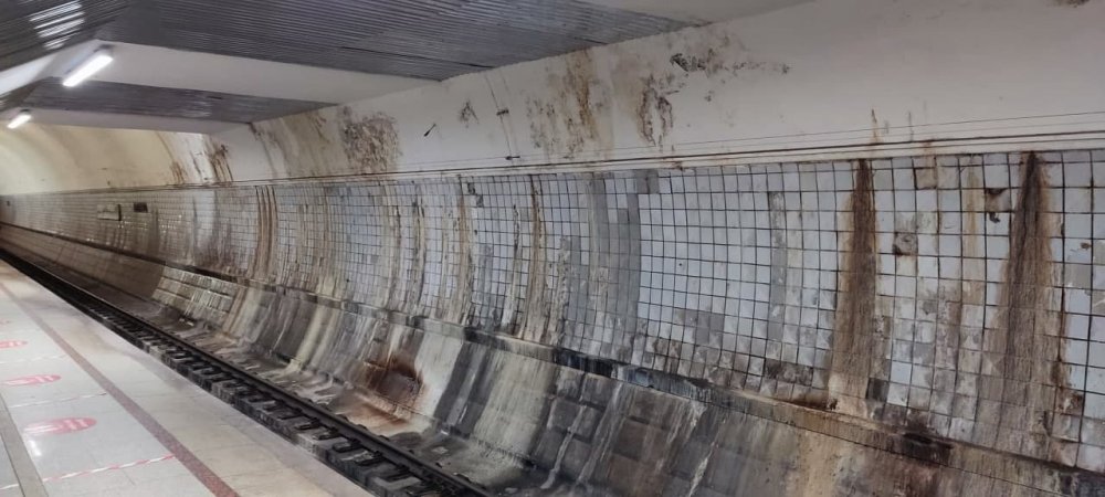 Почему старейшая станция московского метро оказалась в удручающем состоянии?