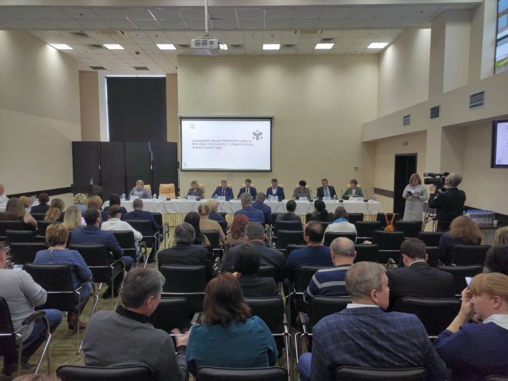 Актуальные вопросы взаимодействия обсудили налоговики и бизнесмены Севастополя