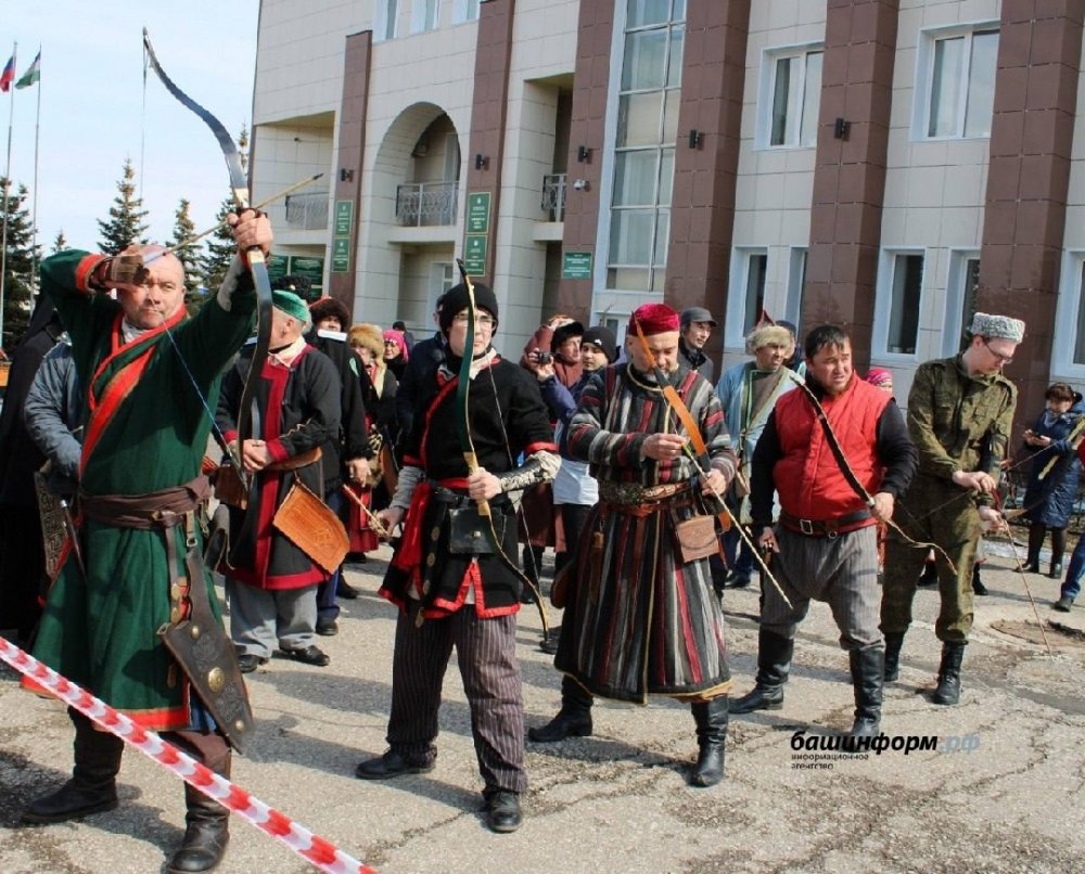 Фестиваль «Казарла»: вместо Донбасса казаки отправились в Башкирию на соревнования по стрельбе из лука
