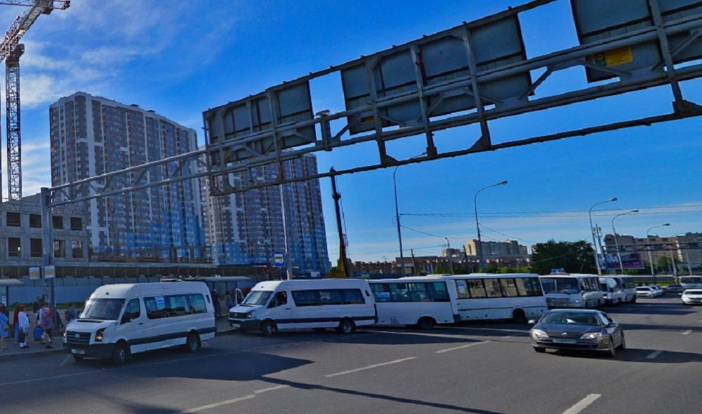 «Рейтинг губернатора находится на нуле»: политолог Полежаев подвел итоги транспортной реформы