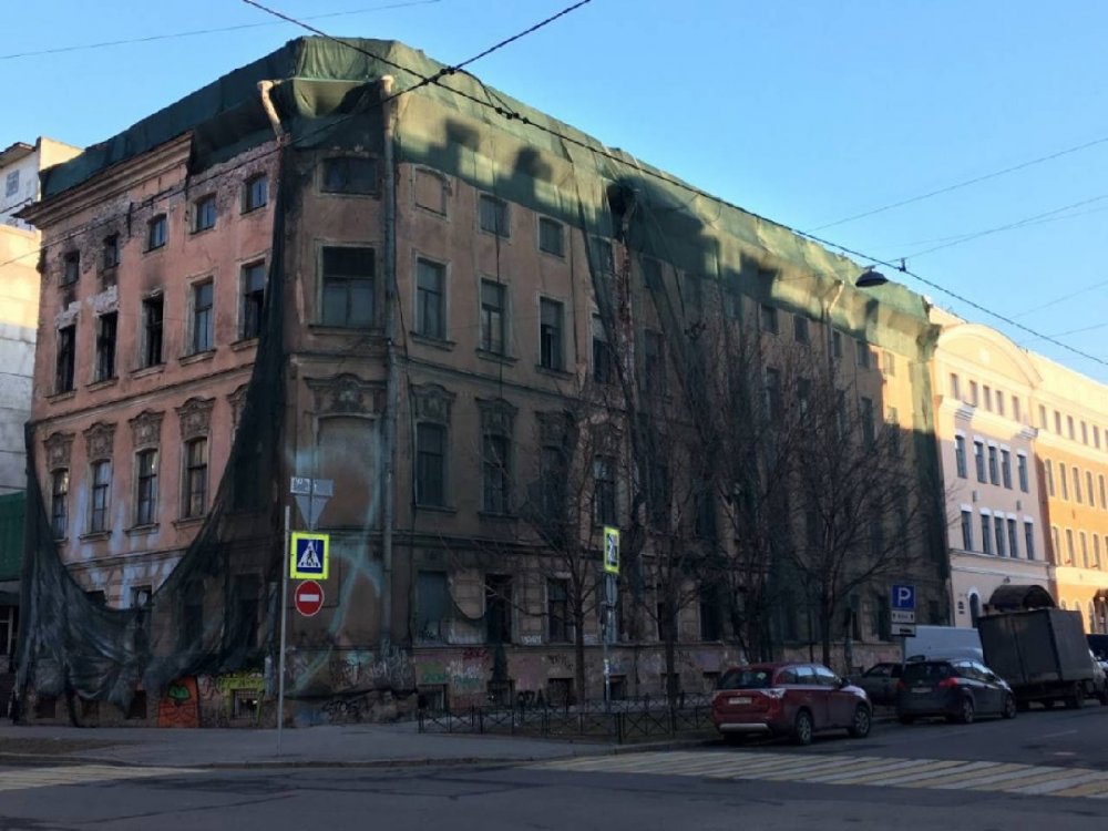 Делами о сносе старинных домов Петербурга занялся Следком