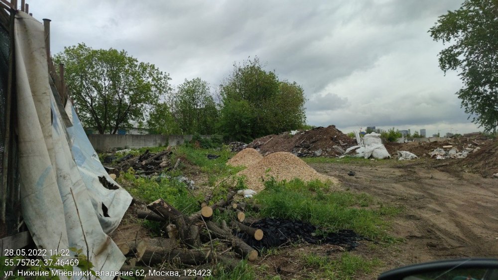Строительство в Мнёвниковской пойме уничтожает парк