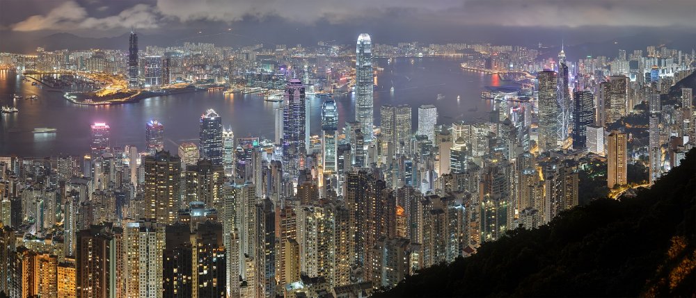 Поездка в Гонконг намекает на амбиции китайского президента в отношении Тайваня