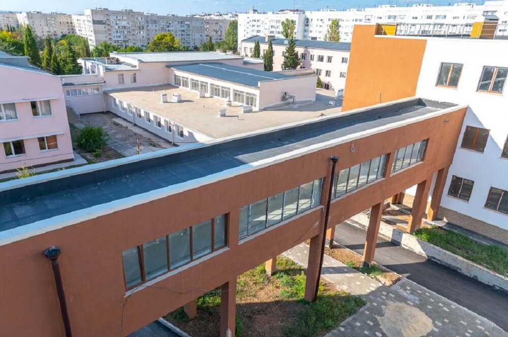 В Севастополе завершают строительство двух школ на 1150 мест