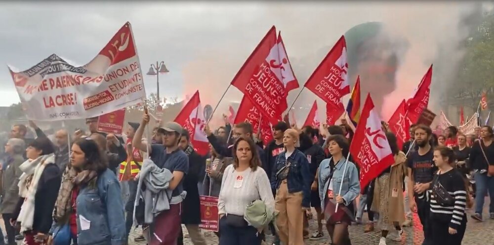 Забастовки во Франции вызвали гнев Макрона и корпораций, которые недосчитываются прибыли