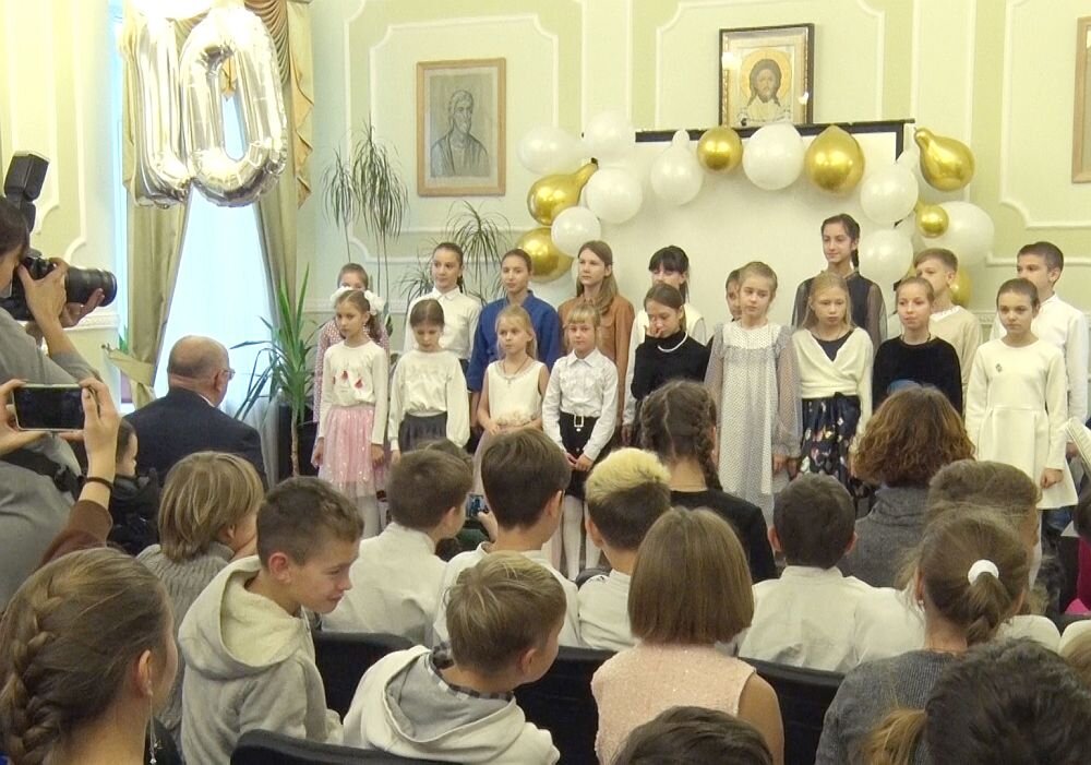 Воскресная школа при Владимирском соборе Херсонеса отметила юбилей