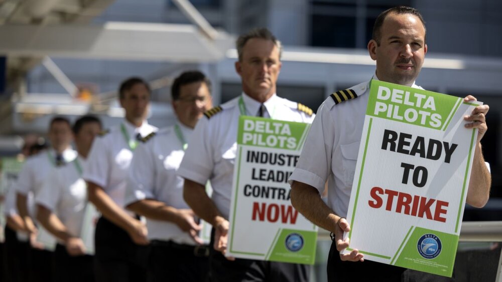 Сотрудники авиакомпании «Delta» обдумывают возможную забастовку