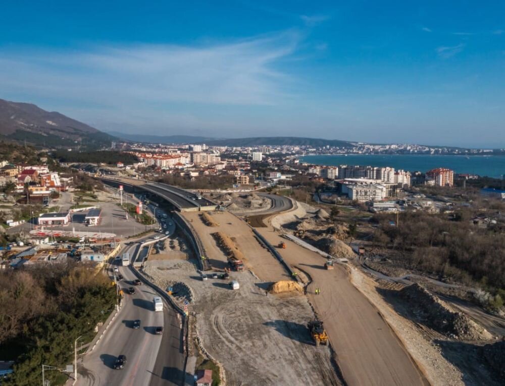Скоростную магистраль "Анапа – Крымский мост" построят до конца будущего года