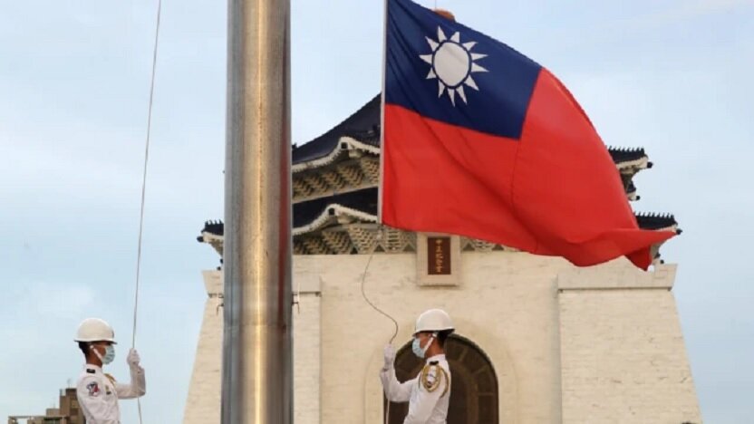 Тайвань продлевает срок службы в армии на фоне напряженности в отношениях с Китаем