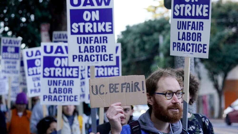Научные сотрудники пришли к предварительному соглашению с Калифорнийским университетом, но забастовка продолжается