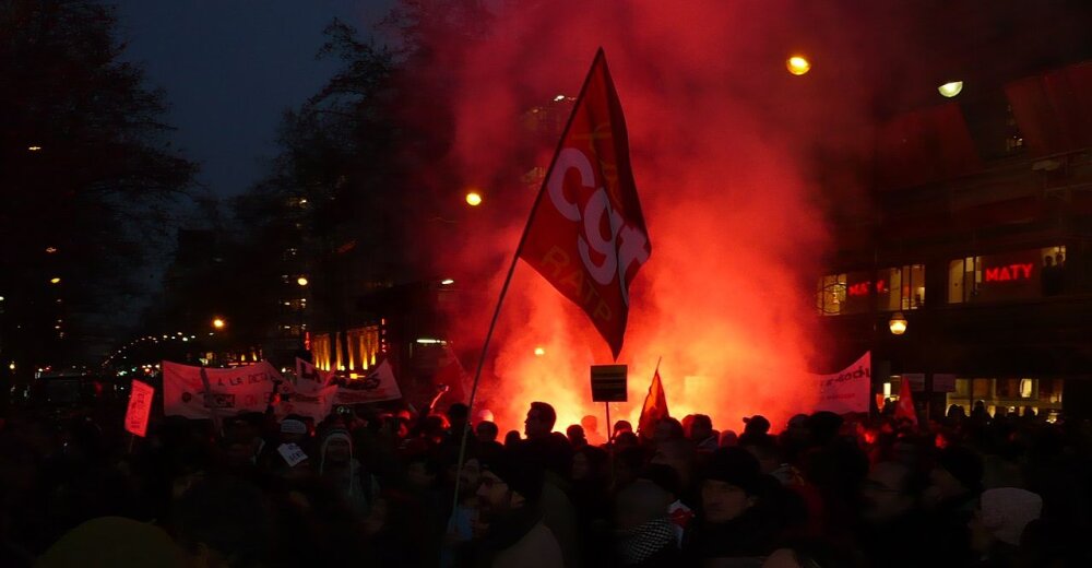 Во Франции запланированы забастовки против пенсионной реформы