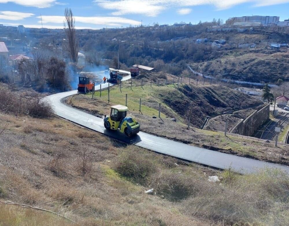 Почти треть из запланированных на 2023 год объектов "дорожного" нацпроекта отремонтированы в Севастополе