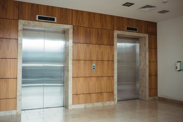 За безопасное содержание лифтов снова отвечает Ростехнадзор