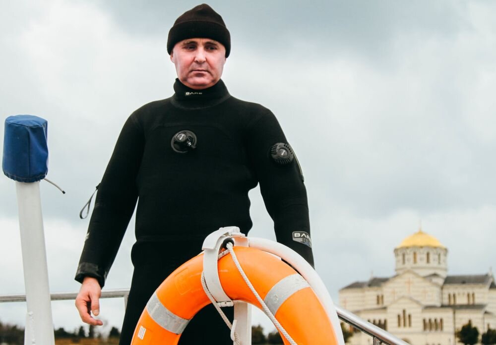 Более 5000 часов под водой – достижение севастопольского водолаза Дениса Ефимова