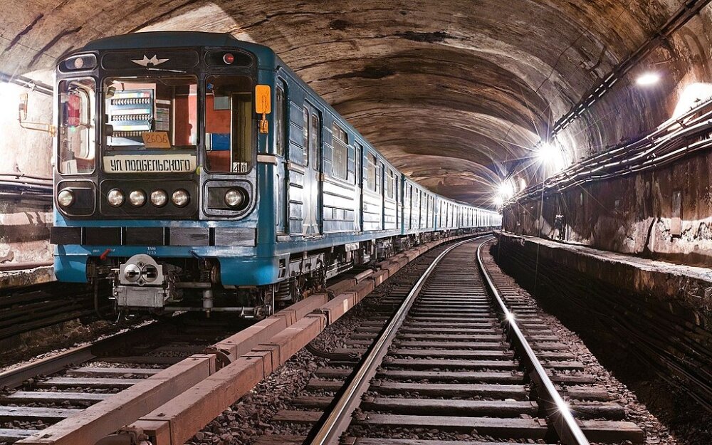 Из российского метрополитена десятками увольняются не выдерживающие нагрузки сотрудники