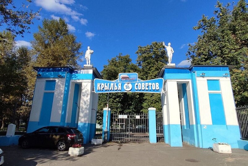 Старейший московский стадион приходит в негодность