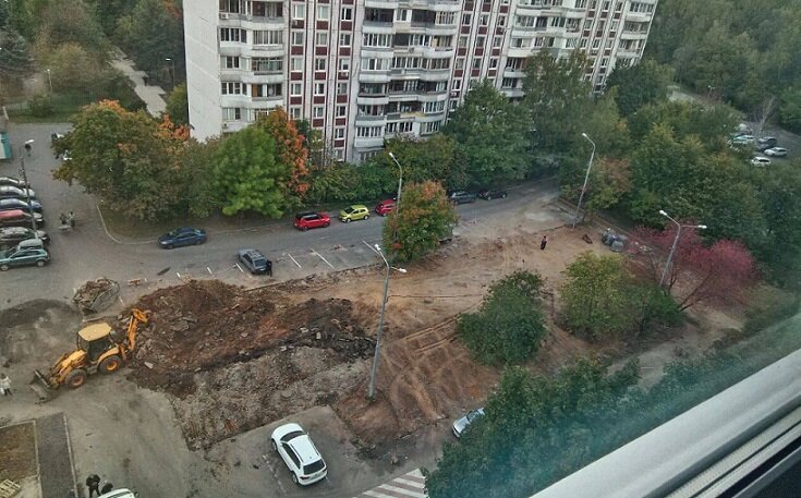 Благоустройство дворов в Москве и МО порой приводит местных жителей в шок