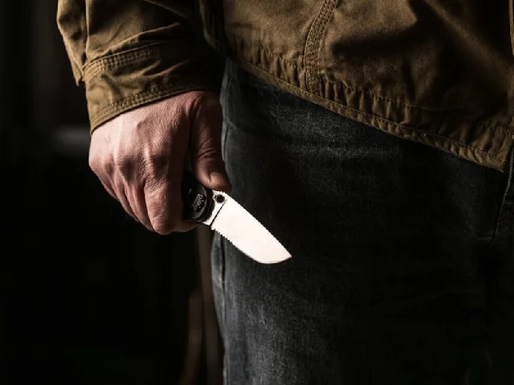 В Петербурге мигрант исколол ножом соплеменника в ходе выяснения отношений