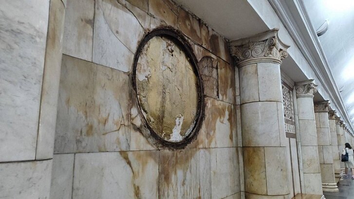 Станции Московского метрополитена страдают от подземных вод и криворуких строителей