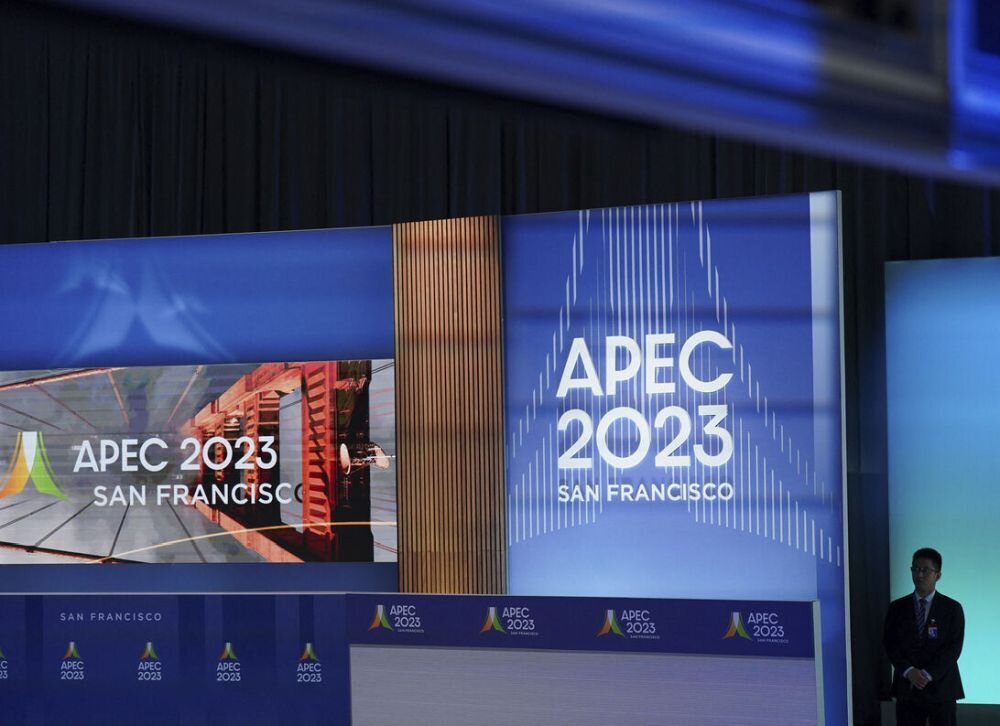 Главный итог саммита АТЭС для РФ – экономика оттеснила политику