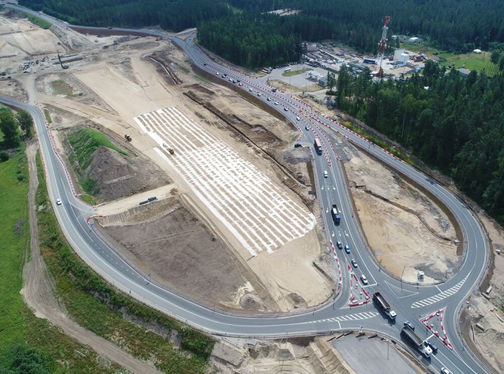 В ближайшие пять лет в России реализуют 380 проектов из сферы дорожного строительства